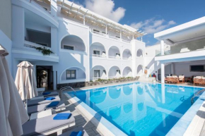 Гостиница Blue Waves Suites & Apartments  Фира